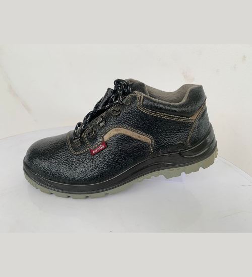 Indus Chemical & Pharmaceutical Shoe